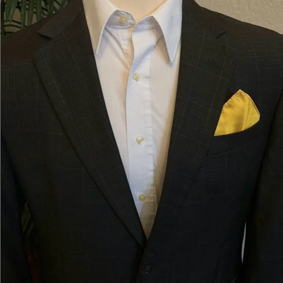 JOS A BANK MENS BLAZER JACKET MENS SIZE 42R SPORT COAT CHARCOAL GRAY WINDOWPANE